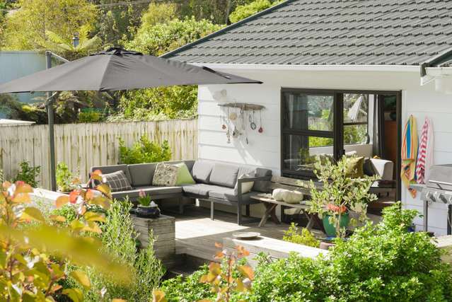 Coastal Garden Sanctuary Raumati South