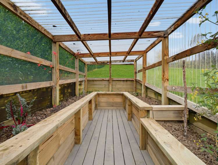 53 Galeo Road Redwood Valley_23