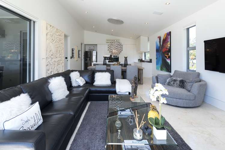 701 Whitford Road Whitford_5