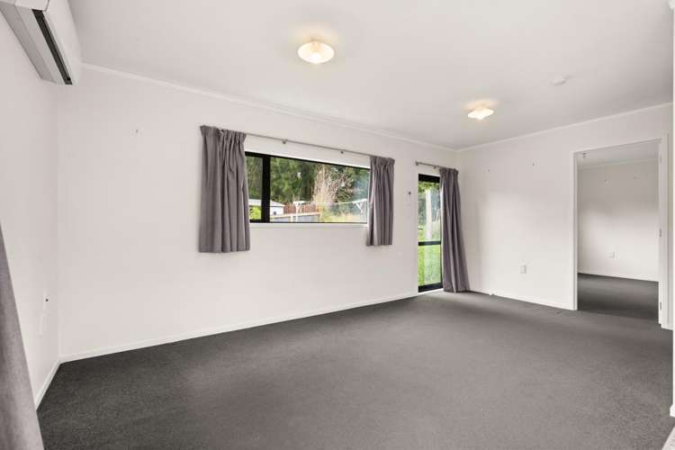 19A Matipo Crescent 1136_5