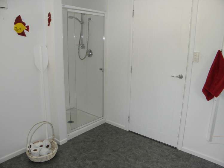 70 Haven Street Moeraki_9