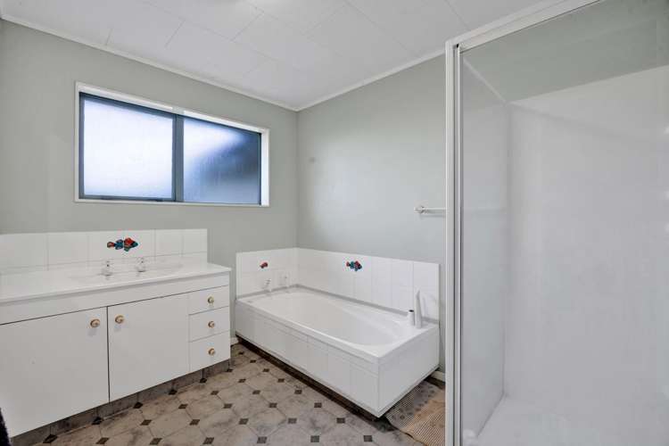 20 Mason Road Hawera_7