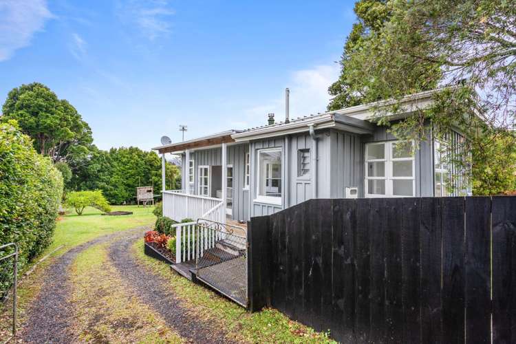 32 McEntee Road Waitakere_4