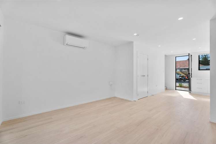 7/52 Taramea Street 10016_6