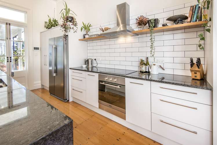 1/90 Victoria Road Devonport_7