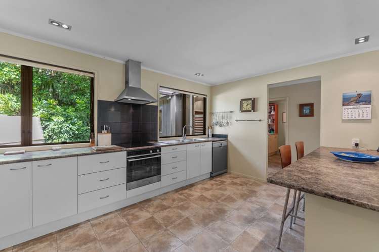 2395 State Highway 1, Brynderwyn,_3