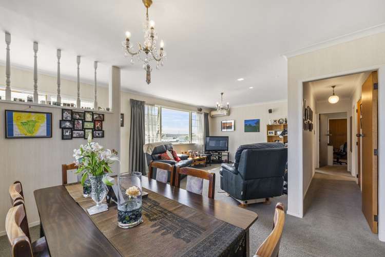 22 Ridge Street Otumoetai_8