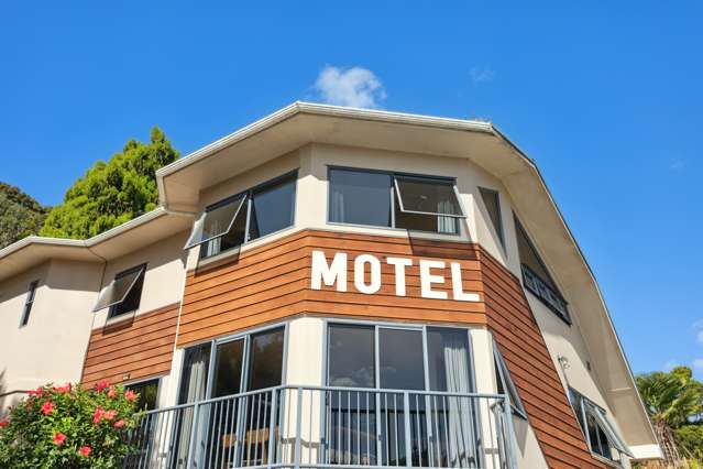 Bay of Islands Paihia - Motel - Home with Income