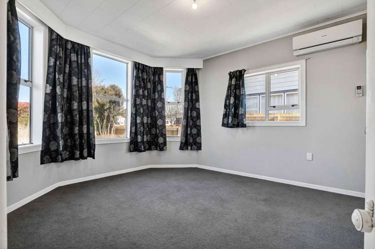 18 Olivia Street Stratford_11