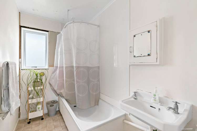 6/2 Ewenson Avenue One Tree Hill_8