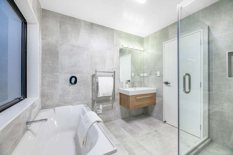 51 Craigs Way Hobsonville_21