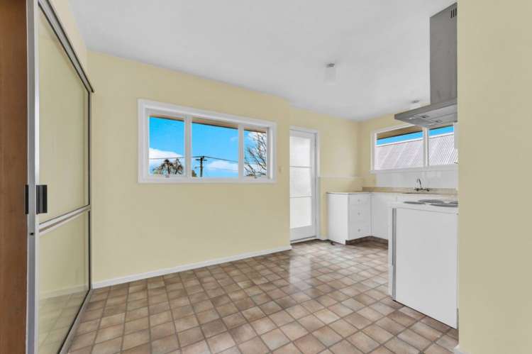 3/584 Cashel Street Linwood_5