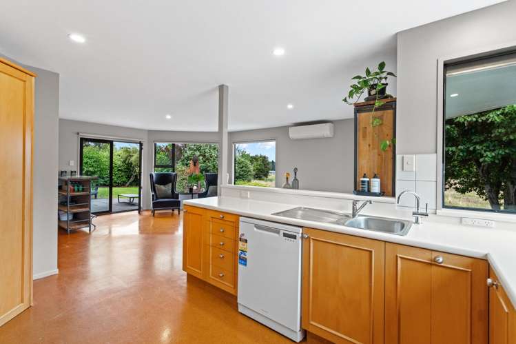 40 Riccarton Road East East Taieri_5