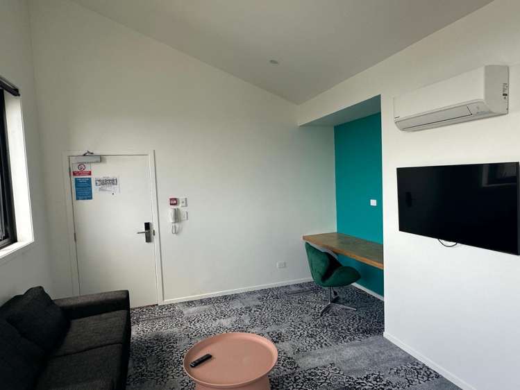 332/1 Layard Street 10016_6