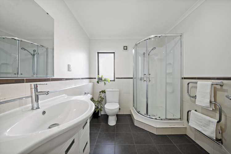66 Saralee Drive Manurewa_17