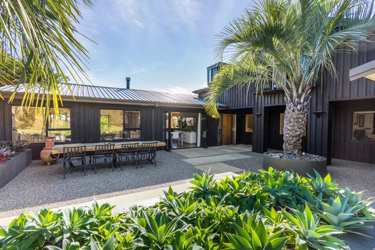 270 Redoubt Road Totara Park_26