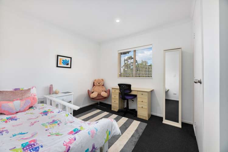 13 Westglen Place Ranui_14