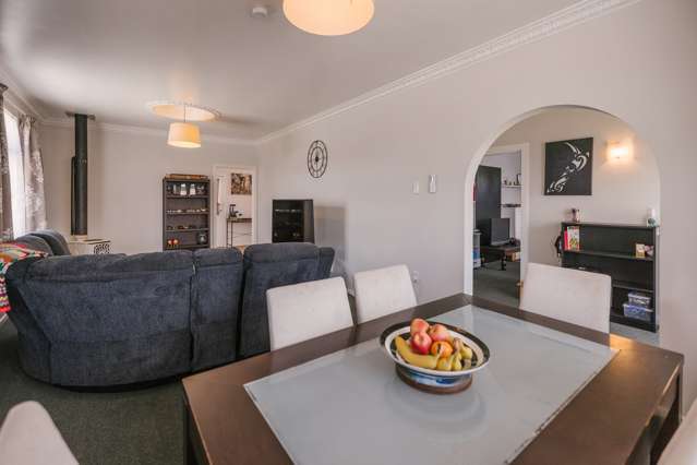 2 Carey Street Longburn_4