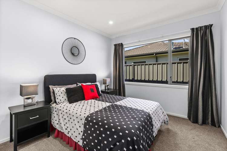 37 Kapiti Drive Poraiti_11