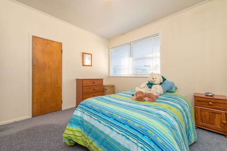 38 Gainsborough Street Manurewa_6