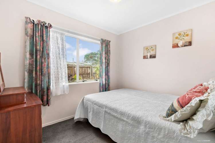 18 Settlers Cove Manurewa_8