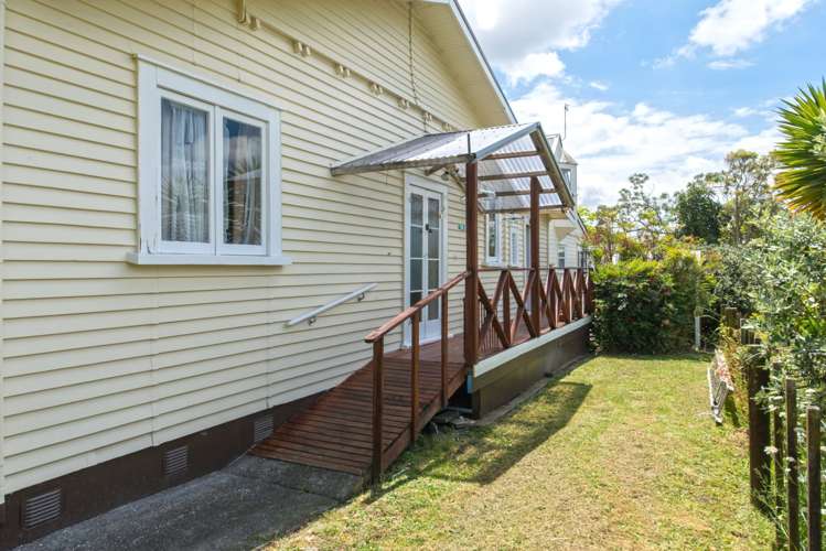 1/107 Waimumu Road Massey_17