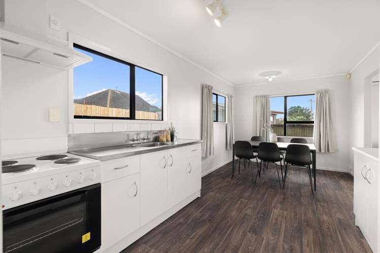 2/33 Vine Street Mangere East_3
