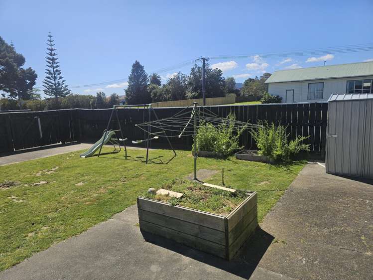 57 Power Street Levin_17