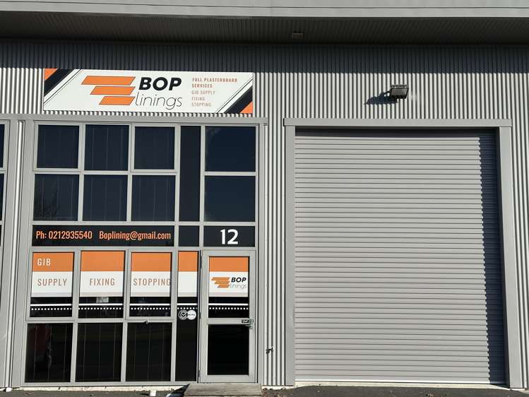 Unit 12/2 Poturi Street_0