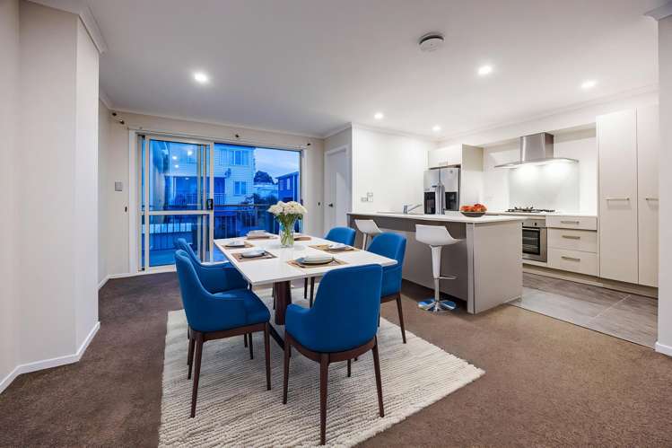 10 Panakenake Way Flat Bush_8