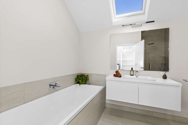 27 Double Cone Road Jacks Point_17