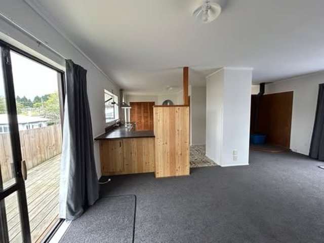11B Mountain Road Western Heights_1