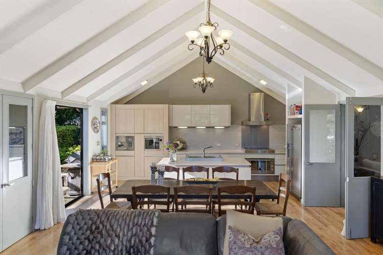 20 Sledmere Drive, Quail Rise_1