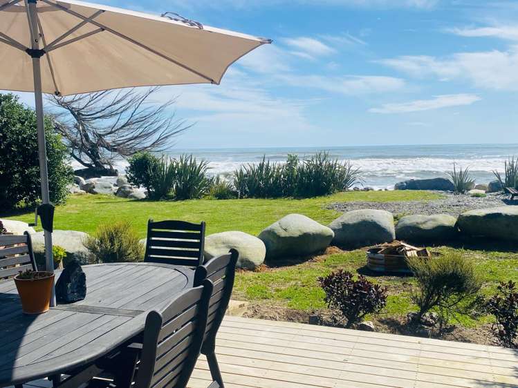 11 Main Road Ngakawau_6