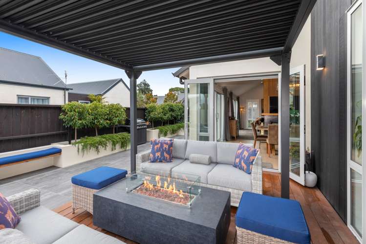 18 Millpond Place Waitikiri_13