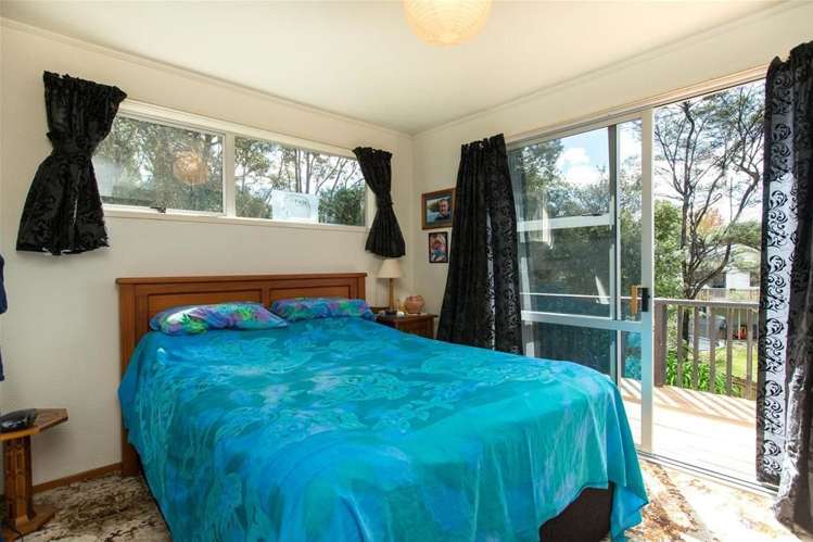 6 Stallard Place Glen Eden_6