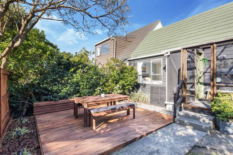 2 Makatote Grove Churton Park_14