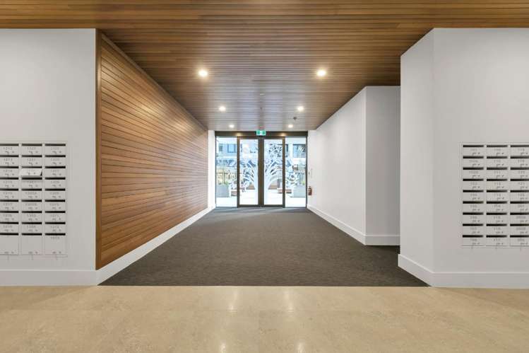 1111/147 Nelson Street Auckland Central_7