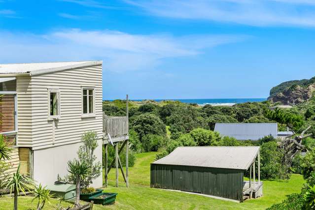 258 Bethells Road Bethells Beach_3