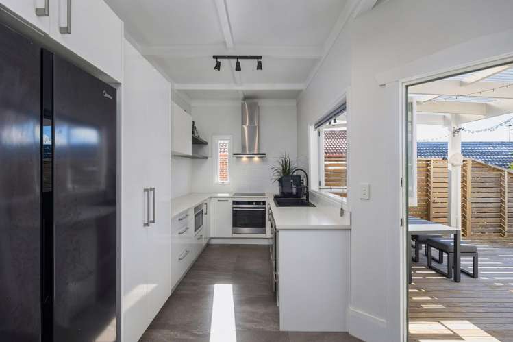 116 Carrington Road_2