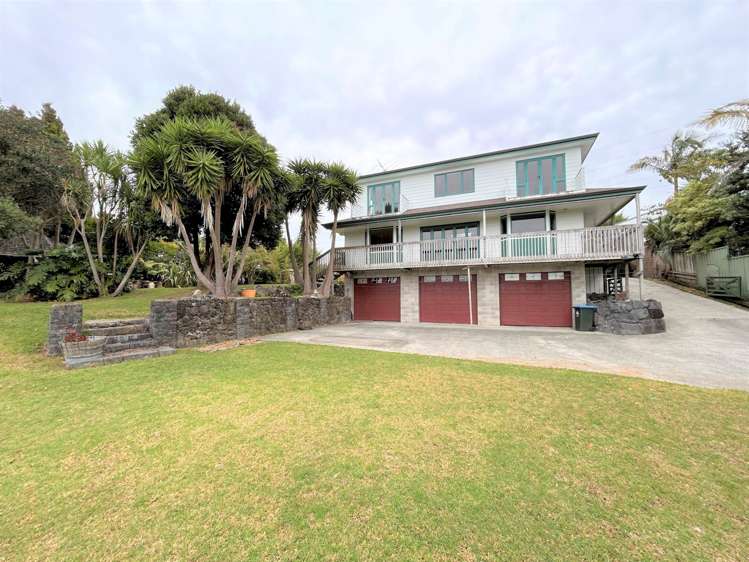 20 Meadow Crescent_0
