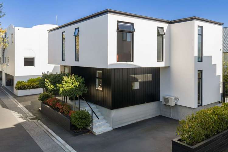 100A Rossall Street_0