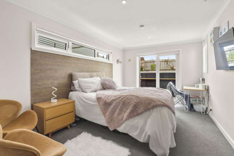 127 Vipond Road Stanmore Bay_8