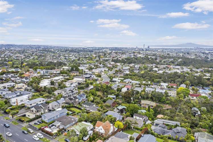 2/165 Birkenhead Avenue Birkenhead_38