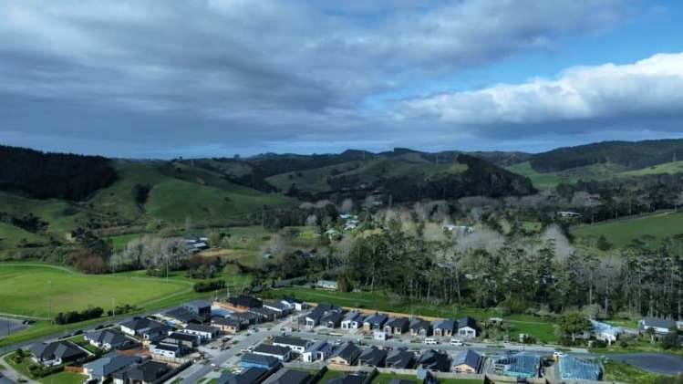 18 Awa Avenue Helensville_7