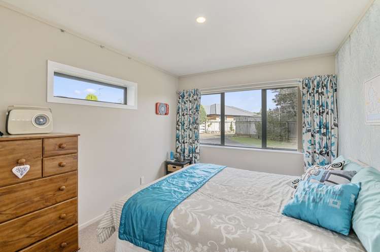 18 Spackman Crescent Paraparaumu_6