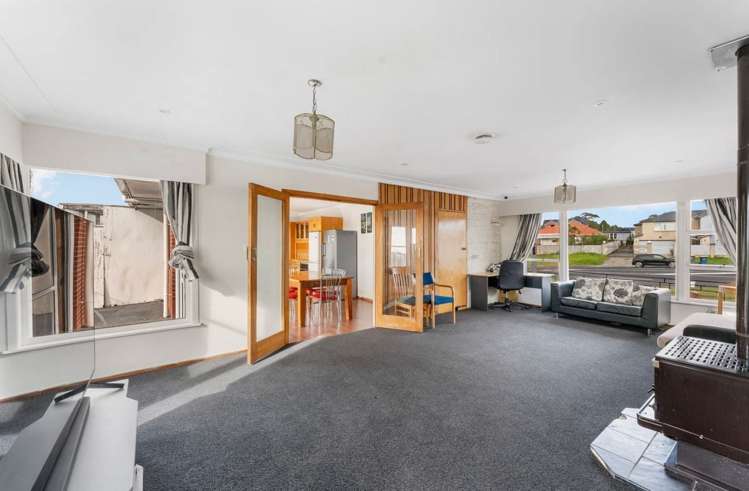 4247 Great North Road_0