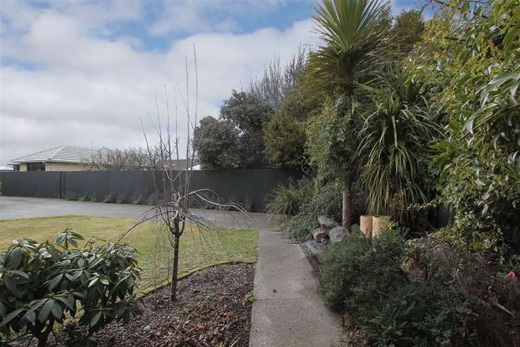 114 Foremans Road Islington_24