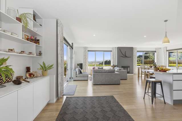 1 Manapouri Lane Aotea_4
