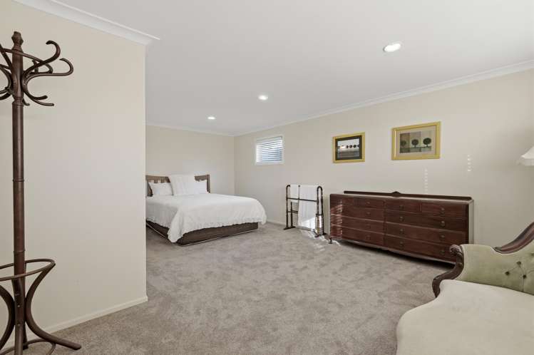 84 Grange Road Otumoetai_12